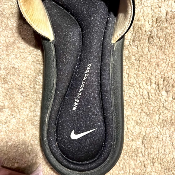 NIKE Sandals - Picture 4 of 4